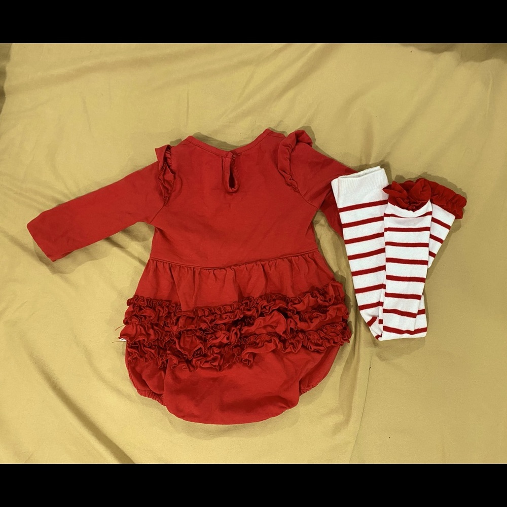 Ruffle Butts Bubble romper with matching tights